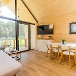 Bursztynowo Holiday home *