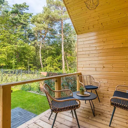 Bursztynowo בית נופש Kąty Rybackie