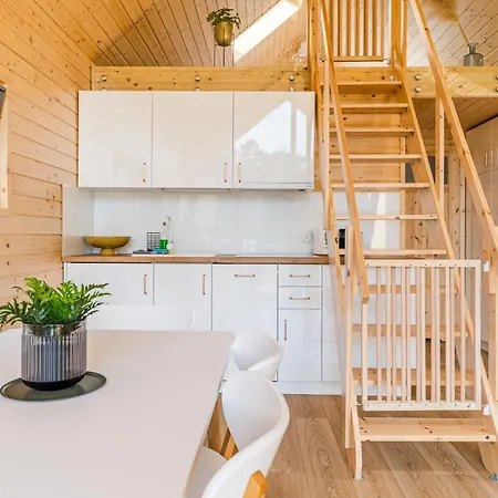 Bursztynowo בית נופש Kąty Rybackie