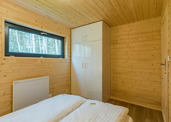 Bursztynowo Holiday home *